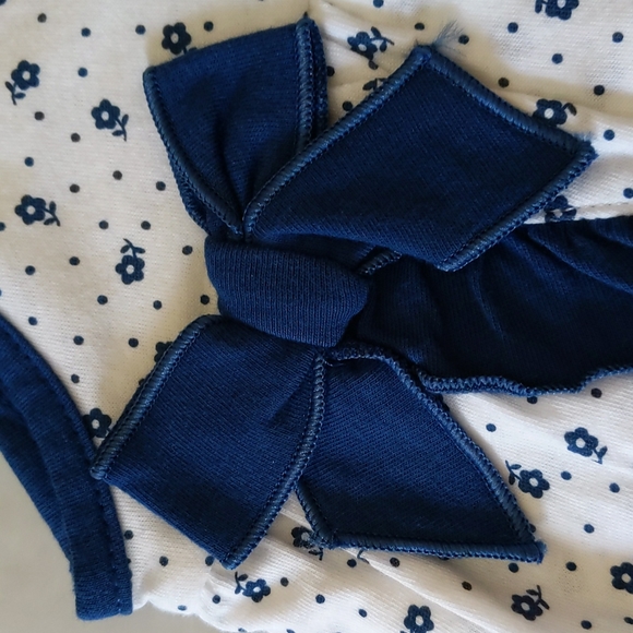 NWT Baby one piece outfit size 24 months. - Picture 2 of 6